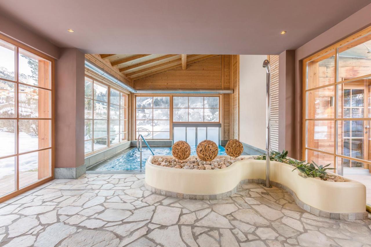 Family Hotel Posta Santa Cristina Val Gardena Ngoại thất bức ảnh