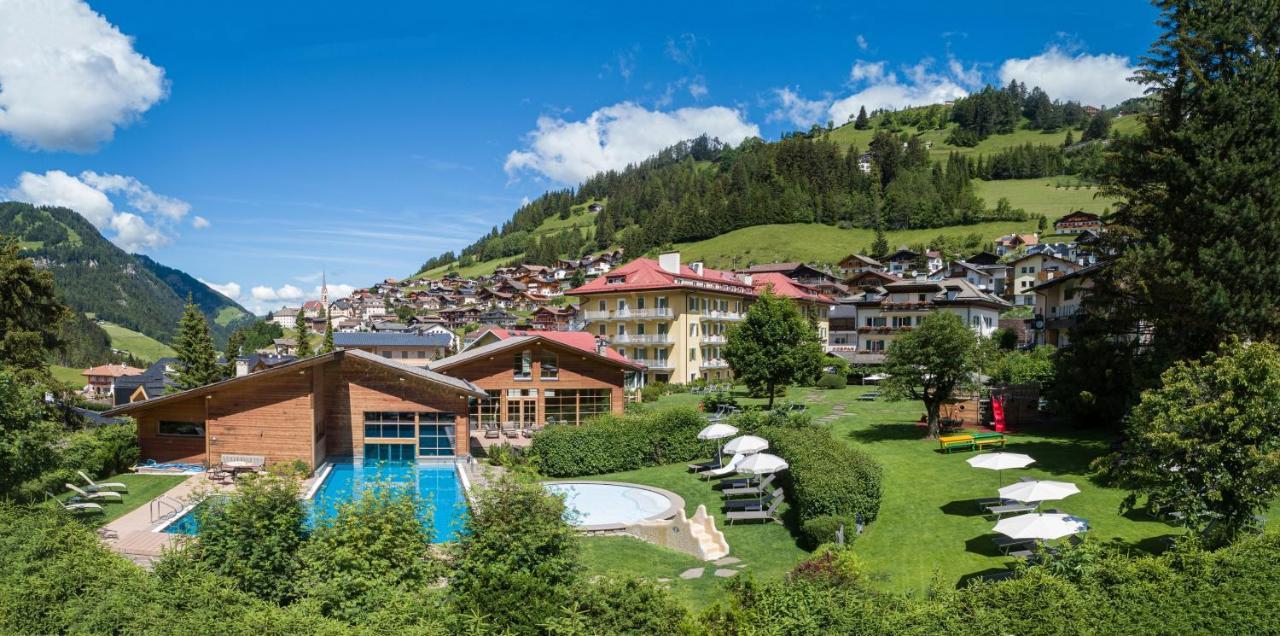 Family Hotel Posta Santa Cristina Val Gardena Ngoại thất bức ảnh